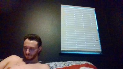 Tallhungcloudy live cam on Cam4