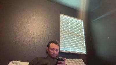 Tallhungcloudy live cam on Cam4