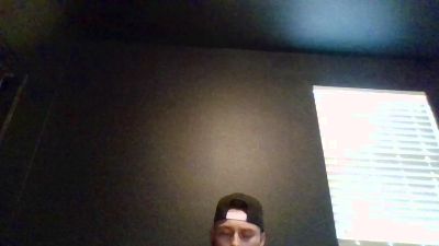 Tallhungcloudy live cam on Cam4