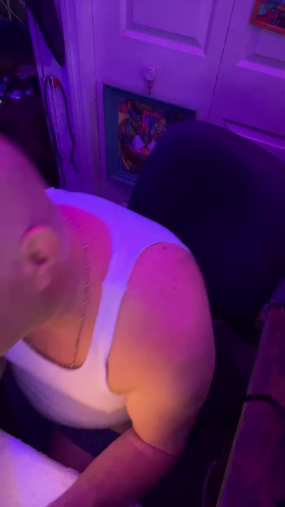 TallyNoleVersBB live cam on Cam4