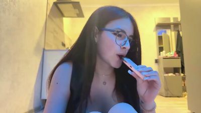 TamaMcdiarmid live cam on Cam4