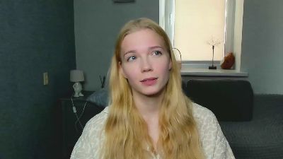 TamekiaDezzutti Live Cam and Statistics on UnifiedCams