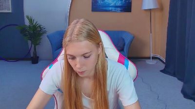 TamekiaDezzutti live cam on Cam4