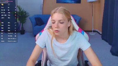 TamekiaDezzutti live cam on Cam4