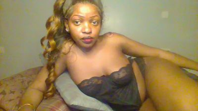 Tanaxha live cam on Cam4