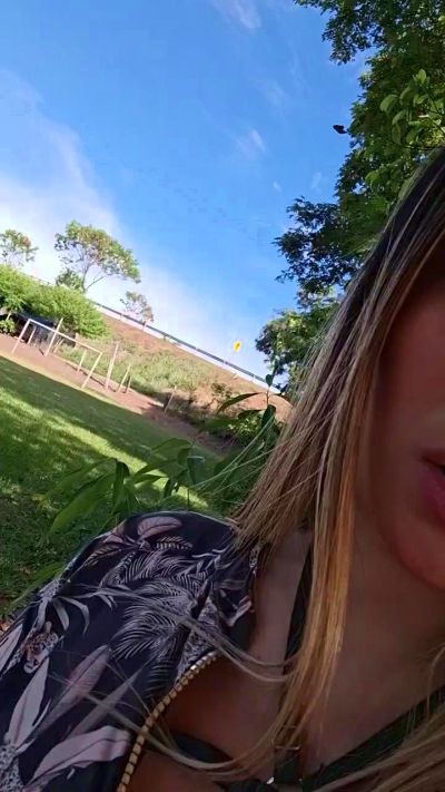 Tania__honey live cam on Cam4