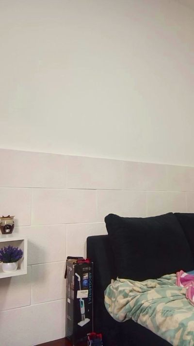 Taniafemme live cam on Cam4