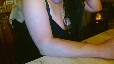 Tannileinchen3 live cam on Cam4