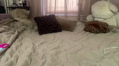 TarahFaris live cam on Cam4