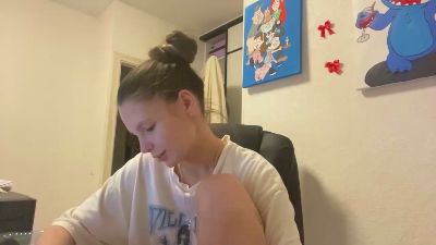 TarraMcroyal live cam on Cam4