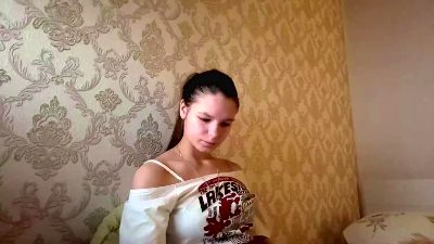 TarraMcroyal live cam on Cam4