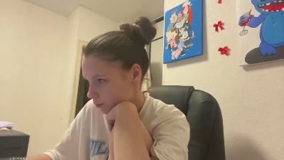 TarraMcroyal live cam on Cam4