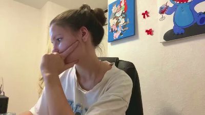 TarraMcroyal live cam on Cam4