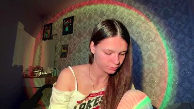 TarraMcroyal live cam on Cam4