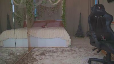 TateEvett live cam on Cam4