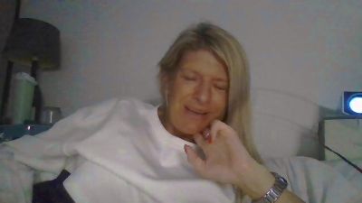Tattedbadassx live cam on Cam4