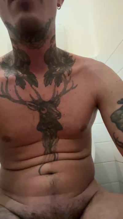 Tattoo live cam on Cam4
