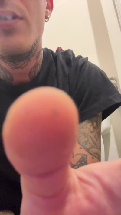 Tattoo live cam on Cam4