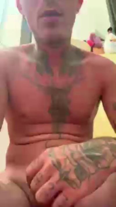 Tattoo live cam on Cam4