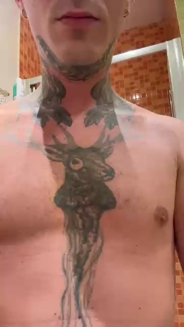 Tattoo live cam on Cam4