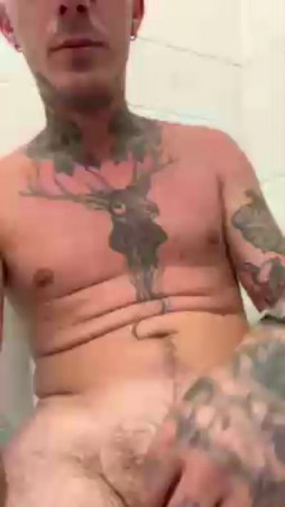 Tattoo live cam on Cam4