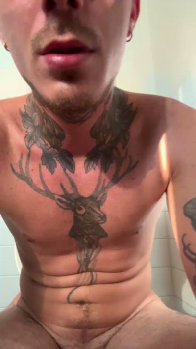 Tattoo live cam on Cam4