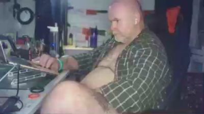 Tattooeddilf_01 live cam on Cam4