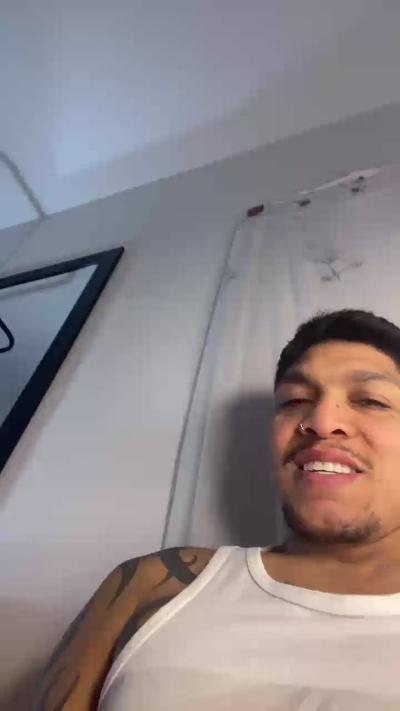 Tatuado23cm live cam on Cam4