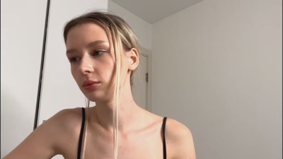 TawnaMeyerhoff live cam on Cam4