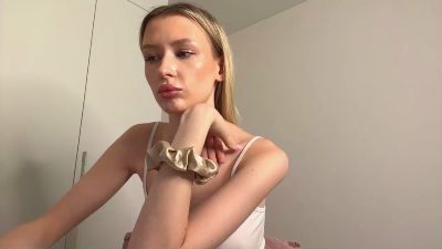 TawnaMeyerhoff live cam on Cam4