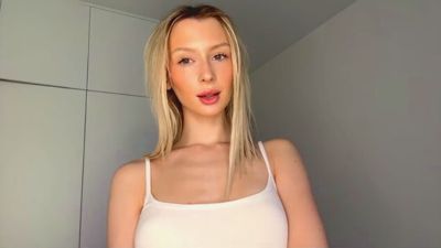 TawnaMeyerhoff live cam on Cam4