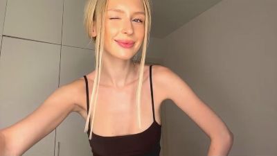 TawnaMeyerhoff live cam on Cam4