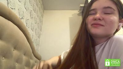 TawnyaGislason live cam on Cam4