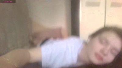 TawnyaGislason live cam on Cam4