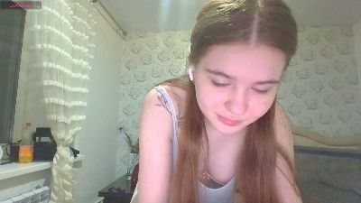TawnyaGislason live cam on Cam4