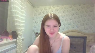TawnyaGislason live cam on Cam4