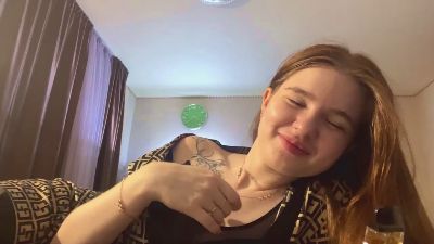 TawnyaGislason live cam on Cam4