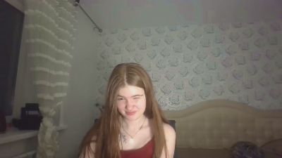 TawnyaGislason live cam on Cam4