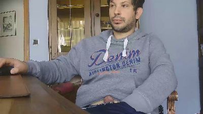 Taxidriver19888 live cam on Cam4