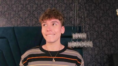 Tayler_White live cam on Cam4