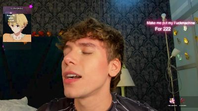Tayler_White live cam on Cam4