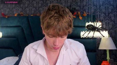 Tayler_White live cam on Cam4