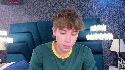 Tayler_White live cam on Cam4