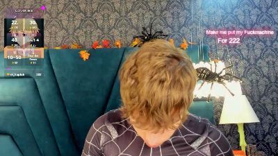 Tayler_White live cam on Cam4