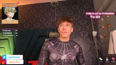 Tayler_White live cam on Cam4