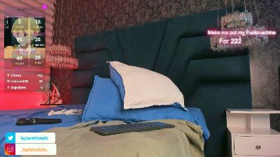 Tayler_White live cam on Cam4