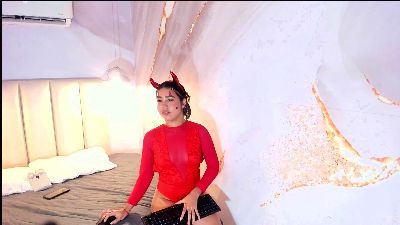 TaylorPaige live cam on Cam4