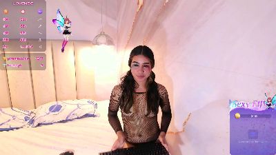 TaylorPaige live cam on Cam4
