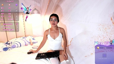 TaylorPaige live cam on Cam4