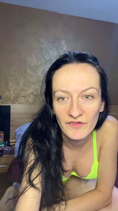 TaylorSX live cam on Cam4
